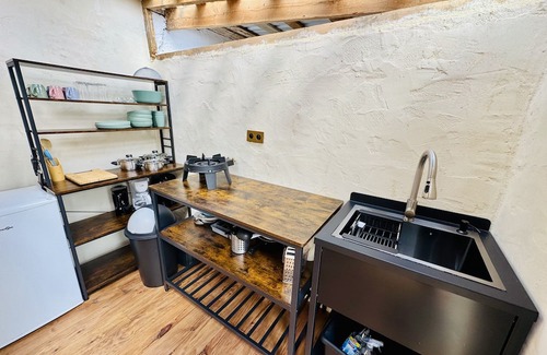 Riols Apartamento | Bella Dome - Cosy dome with panoramic mountain views, surrounded by beautiful nature