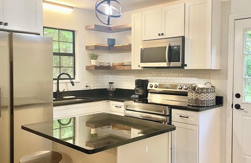 McDonald Cabaña | Cozy Ranch with exercise equipment room, AC
