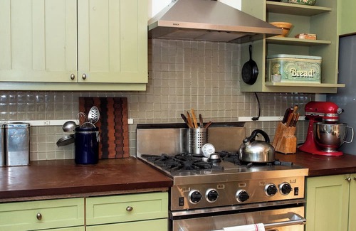 Chatham Chalet De Esquí | It's time to FALL in Love with Upstate!