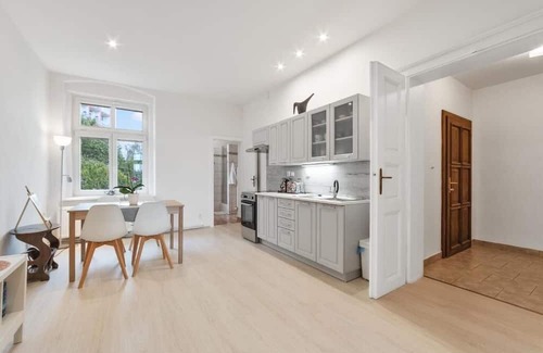 Ceska Lipa Apartamento | Apartment with Garden View