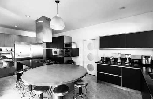 Sumiya Casa | Luxury home in Cuernavaca with pool, jacuzzi, steam room and pickleball court