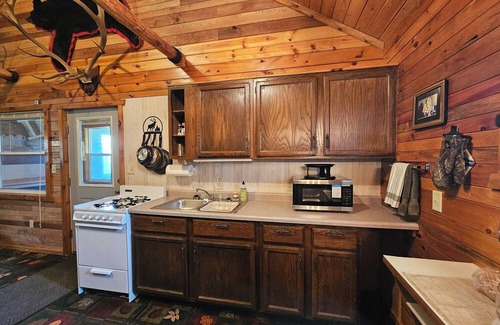 Mosby Cabina | Hunting Cabin-Triple M Elk Camp