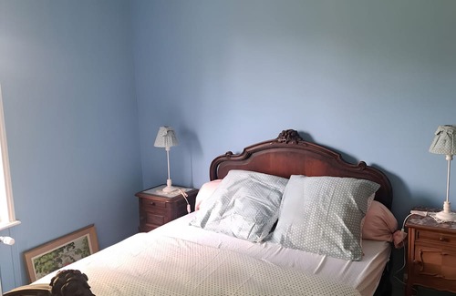 Roisel Cama Y Desayuno | Roisel: 3-bedroom apartment in Villa Amenaide