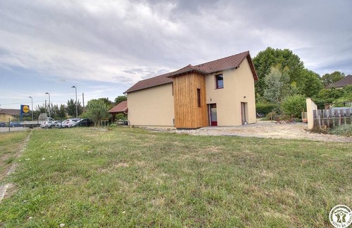 Montrevel-en-Bresse Casa | Le KA - MONTREVEL EN BRESSE