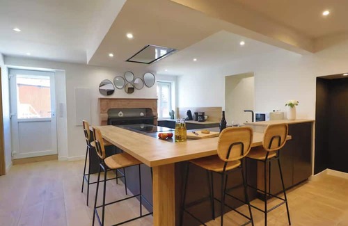 Pagny-le-Chateau Casa | House by the Saône River