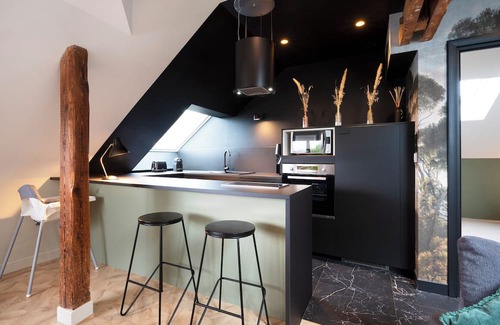 Montigny-les-Metz Apartamento | Comfortable air-conditioned apartment, 4th and top floor without elevator