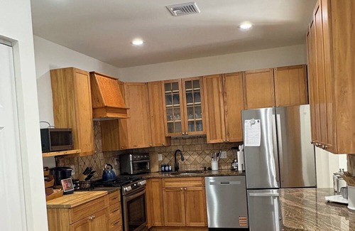 Somers Point Casa | Newly renovated spacious 4bedroom house in 5 minutes from Ocean City