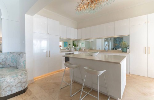 Lower Carlton Villa | Aquilae Summary: Beho