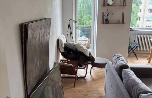 Aarhus C Apartamento | Sunny Apartment With Two Balconies