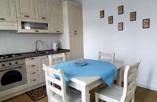 Appignano Casa | Vacation home of 7 apartments garden, swimming pools common lounge.Suitable for groups