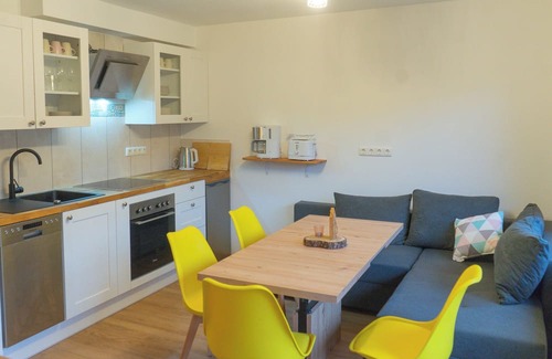 Watterbach Apartamento | Cozy vacation apartment with large play barn, ideal for families