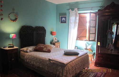 Mouzieys-Panens Cama Y Desayuno | Guest Room 'La Grange Aux Livres' with Shared Garden and Wi-Fi