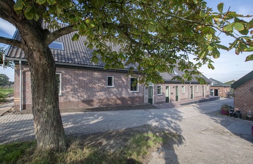 Leidschendam Apartamento | Luxury hotel rooms, possibly with farmer's breakfast!