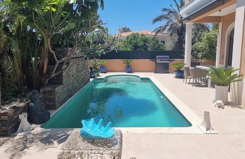 Aldeia Villa | Luxury Villa with Pool and Balinese Garden – Algarve Holiday Home