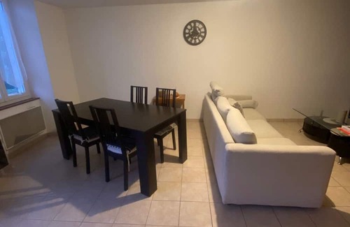 Tillou Apartamento | Vrbo Property