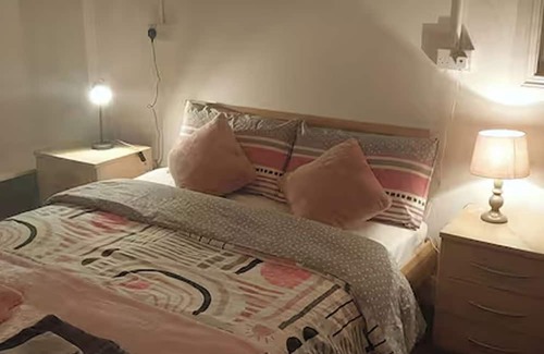 Monaghan Cabina | Cosy retreat in the countryside.