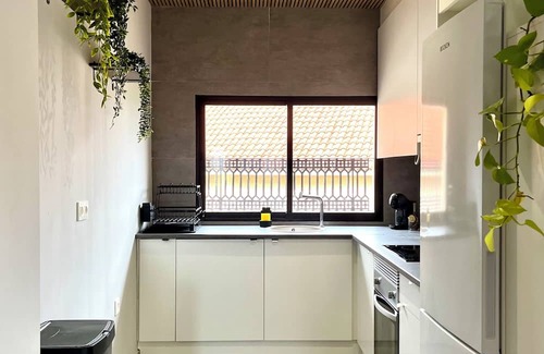 Betera Apartamento | Bright boutique apartment 5 min from the subway