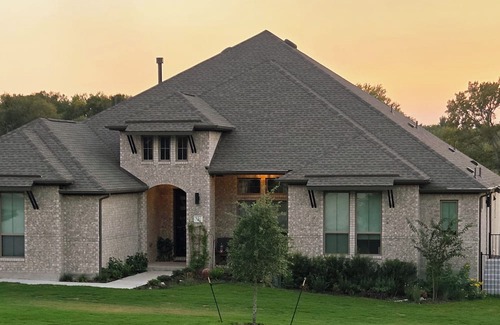 Cedar Creek Apartamento | Charming NEW studio in an upscale neighborhood.