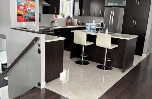 Jonquiere Casa | Superb Saguenay home