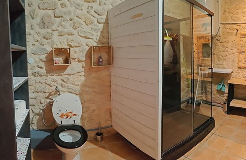 Mazeres Cama Y Desayuno | Bed and Breakfast 'Chambre D'hôtes De La Hulotte' with Shared Pool, Wi-Fi and Air Conditioning