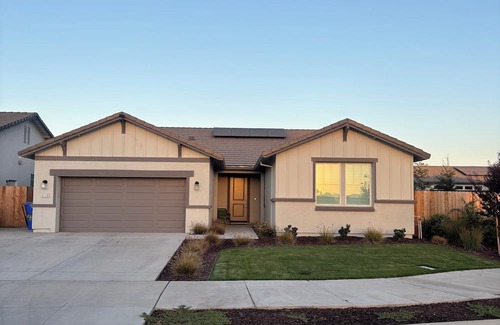 Turlock Casa | Charming 1-bedroom with private bathroom in delightful Turlock Ca.