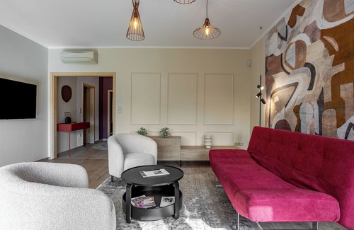 Pecs Apartamento | Exclusive 2-bedroom apartment with AC and private garden in Pécs