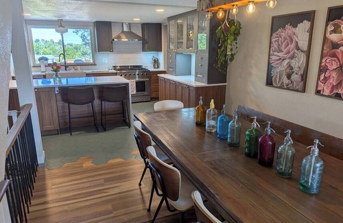 Foothills Casa | Spacious Luxury 5-bedroom house in Lakewood, CO with hot tub, fireplace & more!