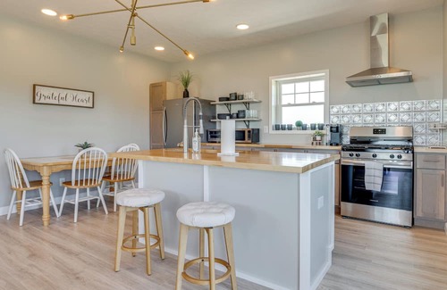 Greenwood Casa | Pet-Friendly Countryside Retreat in Whiteland!