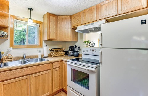 Westboro Cabina | Dock & Lake Access: Cabin 4 Mi to Ice Age Trail!