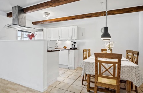 Aeroskobing Apartamento | Awesome apartment in Tommerup with house a panoramic view