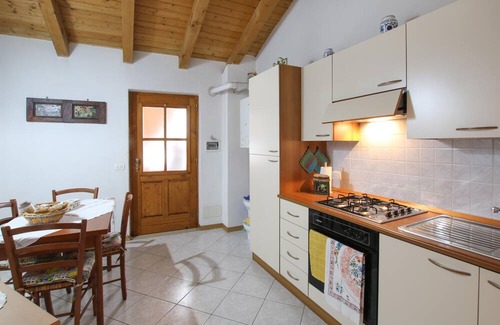 Sutrio Apartamento | 2 bedroom pet friendly apartment in Loc. Priola di Sutrio