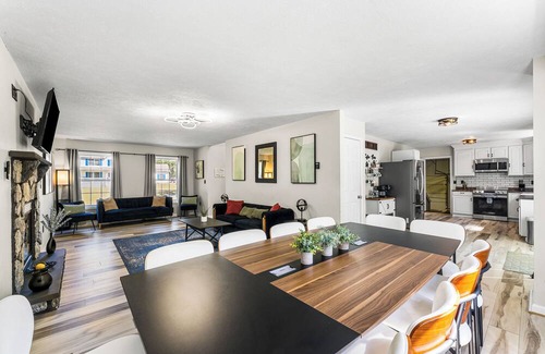 Cresco Casa | Heated IG Pool+Sauna+Hot Tub+Game Room+Theater