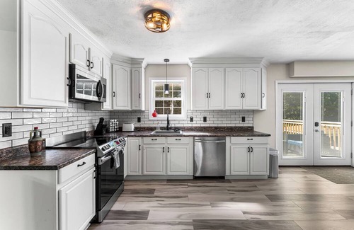 Cresco Casa | Heated IG Pool+Sauna+Hot Tub+Game Room+Theater