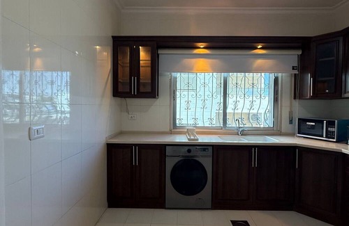 Amman Apartamento | 3bedroom aprt of 200sqm near movenpick hotel amman
