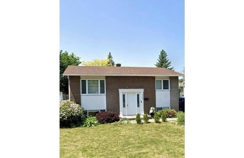 Chateauguay Casa | Luxury bungalow in Châteauguay