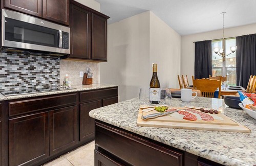 Temple Casa | Fire table|Pool Table|Movie Theatre|Arcade|14PPL