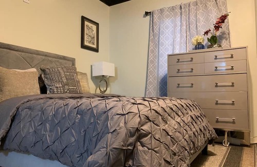Arvonia Cama Y Desayuno | Charming bed & breakfast in lovely St. Elizabeth Parish with AC