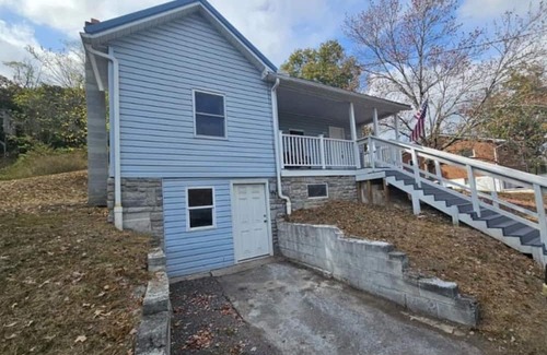 Wiley Ford Casa | Mountain Charm Retreat - 2 BR House - Minutes to Downtown Cumberland & Potomac