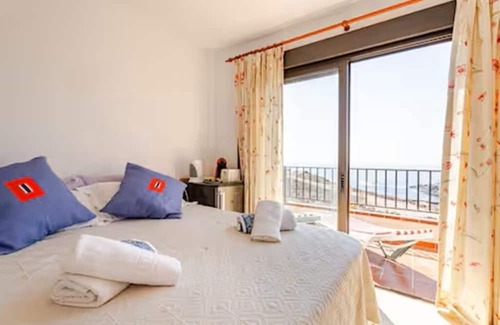 Callao Salvaje Apartamento | Room + bathroom, splendid sea view, well equipped