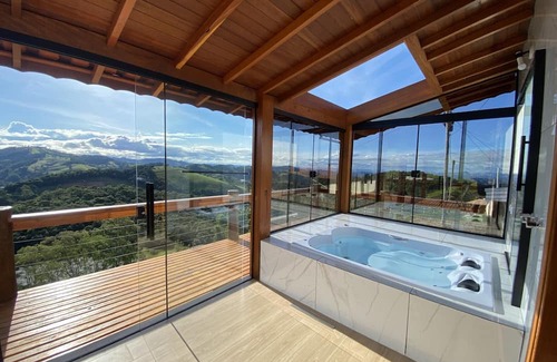 Costas Chalet De Esquí | Chales Conforto Mineiro