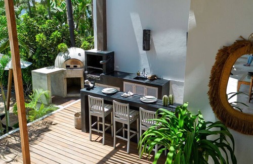 Máncora Villa | Beach house with spectacular oceanfront views and swimming pool in Mancora