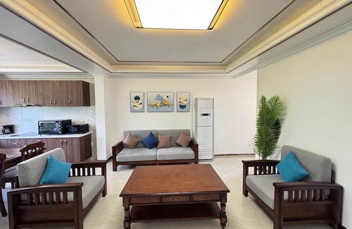 Challengers Complejo | Charming 1-bedroom resort in lovely Trinity with AC