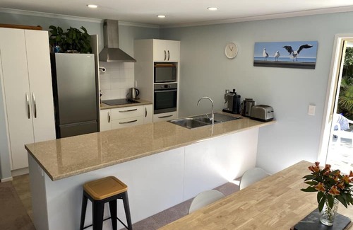 Whakatane Casa | Private Coastal Sanctuary, 100m from the beach