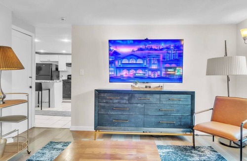 Norwich Casa | 4-bedroom house in Norwich with Hot tub and 13 minutes to Mohegan and Foxwoods