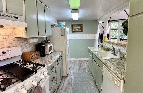 Glencoe Cabina | Unique and Secluded Dome Getaway near Sacramento, California