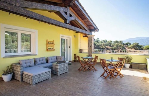 Guspini Casa | Cozy atmosphere in the room with private bathroom