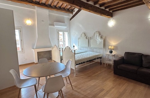 San Felice sul Panaro Casa | Apartment with kitchen