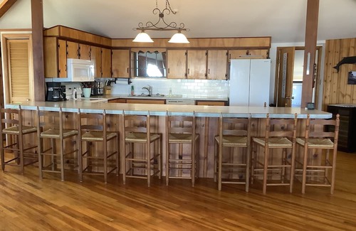 Margaretsville Casa | Compass Rose
