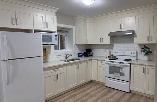 Fleetwood Casa | The Orchard Basement Cozy 2BR