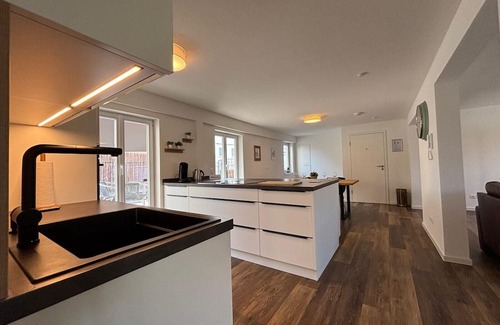 Oberderdingen Apartamento | Aposto Apartments Am Marktplatz 13 with Private Terrace and Wi-Fi